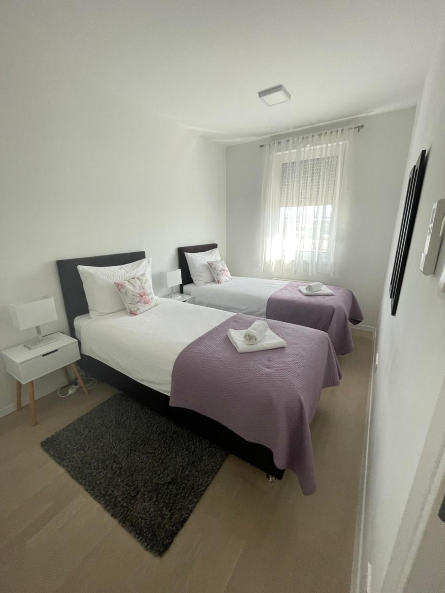 New Modern Apt Near Old Town - Private Parking Zadar Buitenkant foto